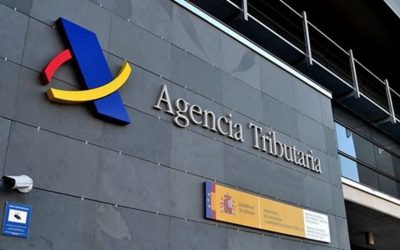 Hacienda ‘asusta’ por carta a un millón y medio de españoles a los que ha descubierto cuentas en el extranjero